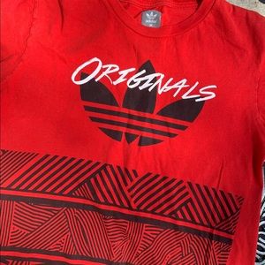 Adidas T-Shirt